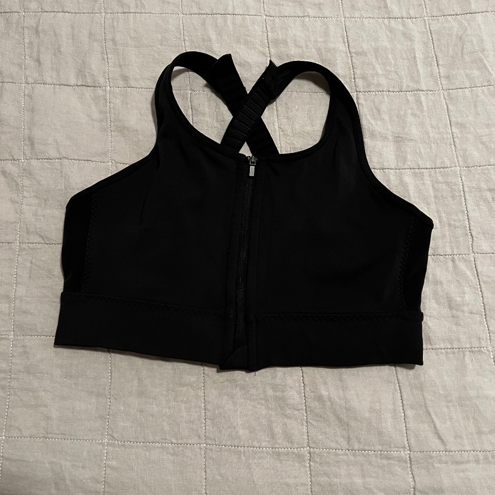 Athleta Women's Zip Front Sports Bra - Size Medium